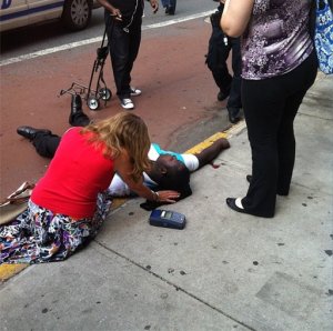 HERIDO DE BALA EN EL SUELO