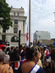 La bandera de la República Dominicana fue izada el pasado sábado 31 de agosto durante una ceremonia emotiva y entusiasta.