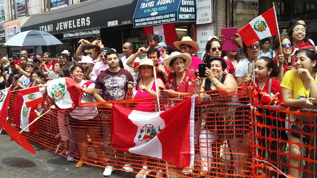 Los peruanos llenaron las calles de Paterson, Nueva Jersey.