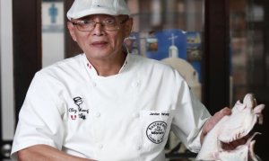 El chef Javier Wong, conocido por la preparación del Mejor Ceviche del Mundo, es uno de los garlardonados del Tumi USA Award 2015 en su edición del XX Aniversario que se realizará en la ciudad de Nueva York.