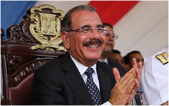 jpg DANILO MEDINA ENCABEZA ENCUESTAS