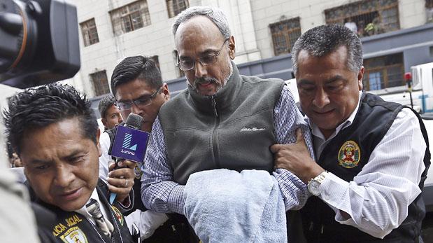 120715 MANUEL BURGA FIFAGATE