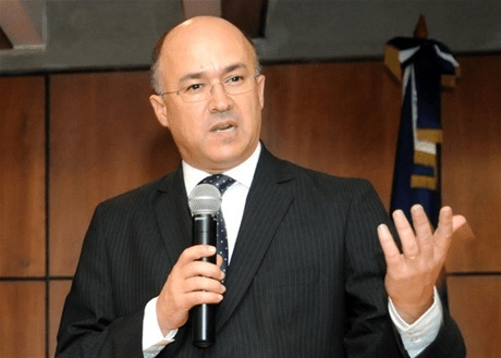 100516-dominguez-brito