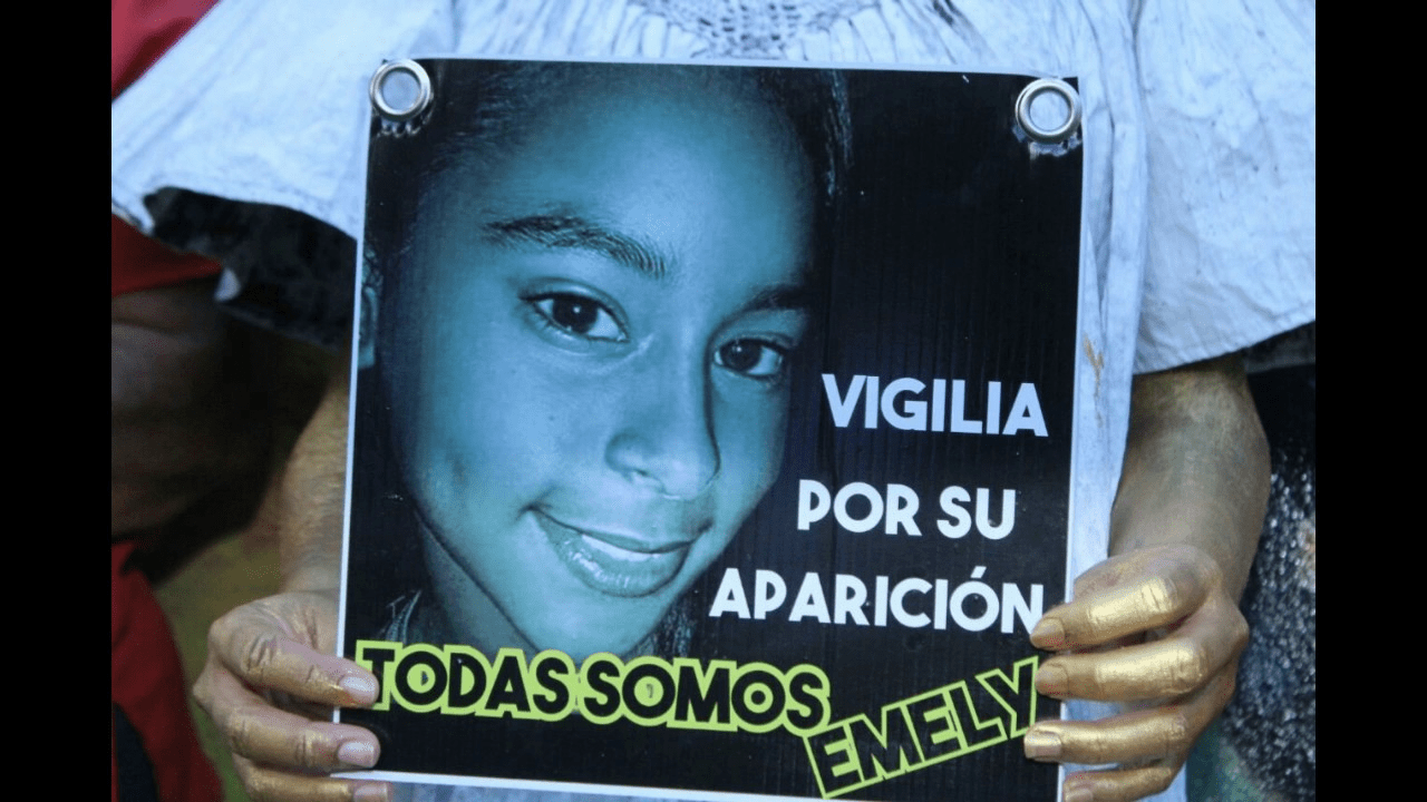 091517 EMELY PEGUERO 2