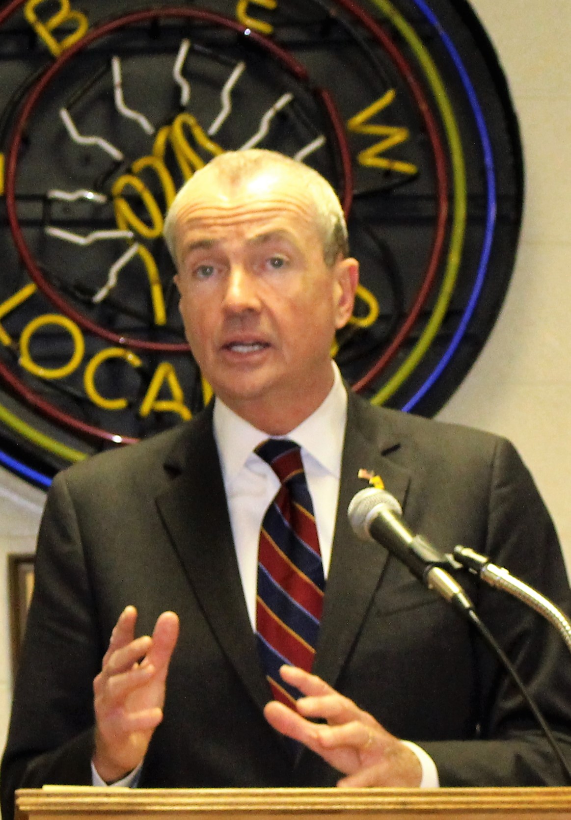 foto-phil-murphy-candidato-democrata-a-gobernador-roberto-bustamante