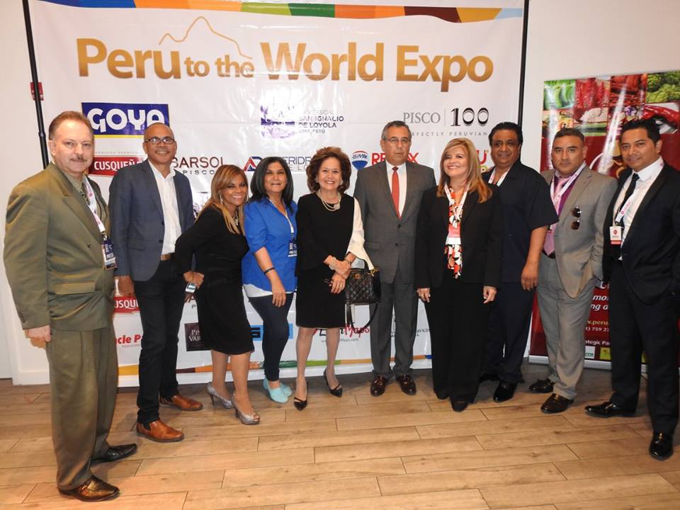 2017 PTWE MELVI DAVILA CON CONSULES