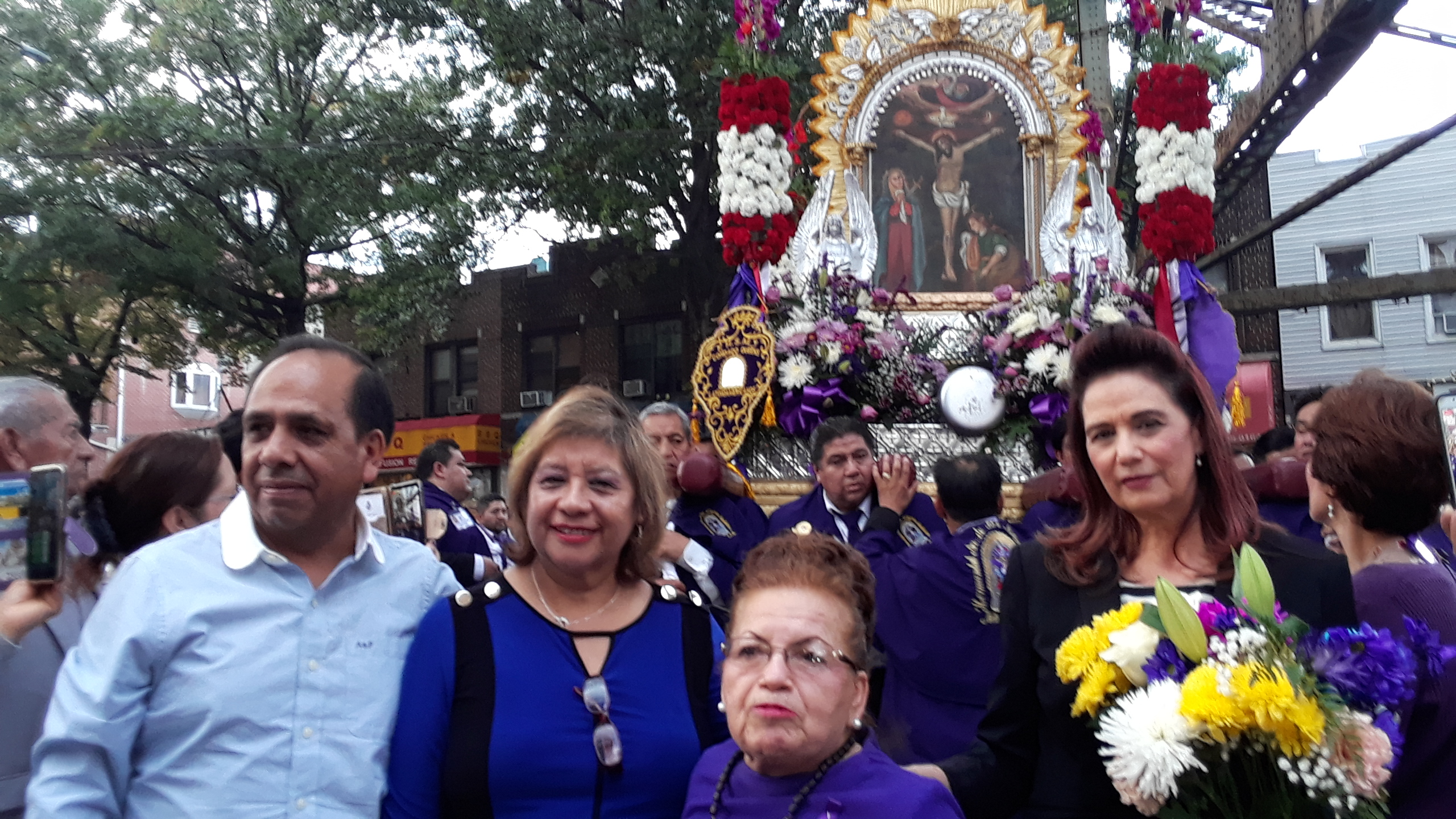 PROCESION SM QUEENS 2