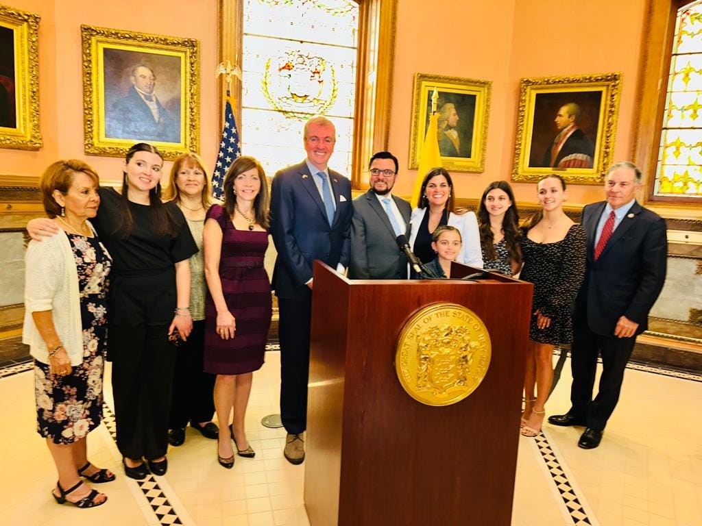 02 GOBERNADOR MURPHY Y MICHAEL NORIEGA