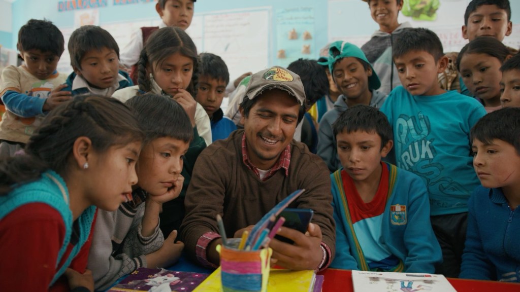 ACLAMADO DOCUMENTAL PERUANO «RUNA SIMI» ANUNCIA SU ESTRENO COMERCIAL EN NUEVA YORK