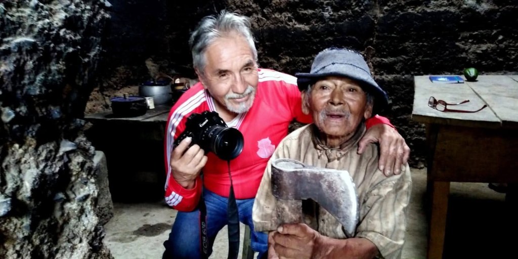 JORGE VERÁSTEGUI «CANITO»: UN REBELDE DE LA FOTOGRAFÍA CON UNA VOCACIÓN QUE SE REVELÓ EN EL&nbsp;CAMINO