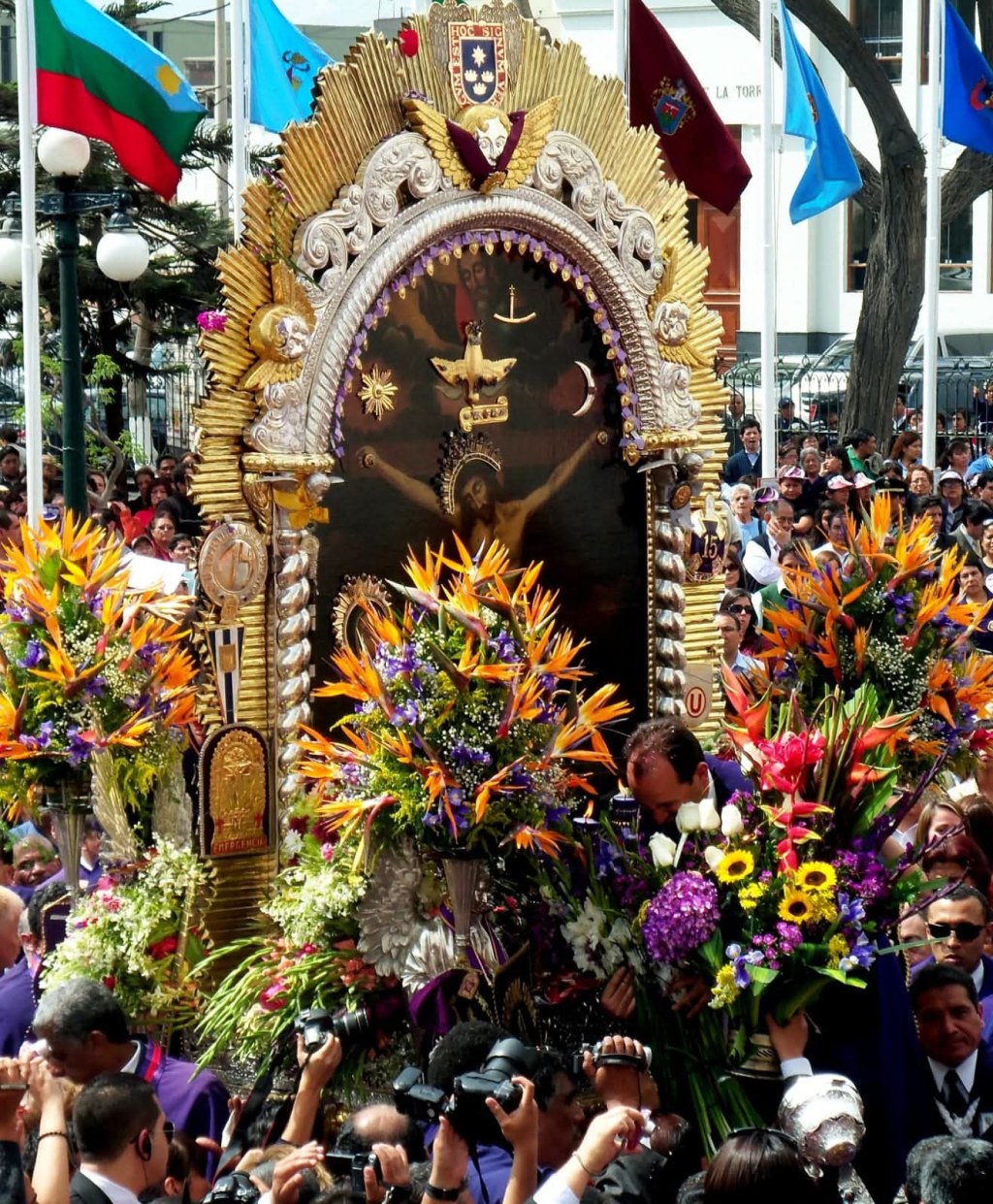 «SEÑOR DE LOS MILAGROS»… UNA DEVOCIÓN QUE SE MANTIENE A TRAVÉS DE LOS&nbsp;SIGLOS